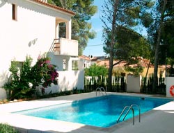 Apartamentos Bungalows El Pinar