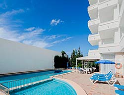 Apartamentos La Santa Maria