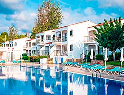Apartamentos Mestral Llebeig