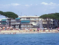 Apartamentos Pins I Mar
