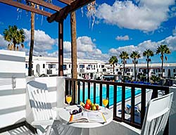 Apartamentos Plaza Azul