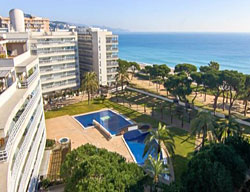 Apartamentos S'abanell Central Park