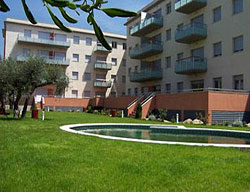 Apartamentos Urbanizacion Del Sol