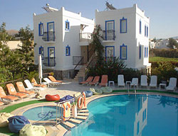 Aparthotel Almina