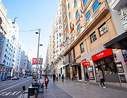 Aparthotel Espahotel Gran Via 65