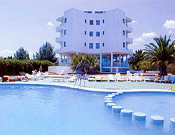 Aparthotel Roca Park