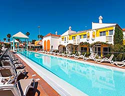 Bungalows Green Golf