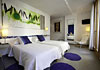 Hostal L