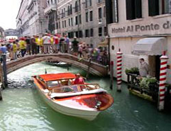 Hotel Al Ponte Dei Sospiri