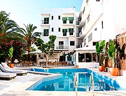 Hotel Azuline Galfi