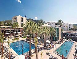 Hotel Barcelo Pueblo Ibiza