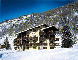 Hotel Bärgsunnu