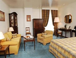 Hotel Bristol