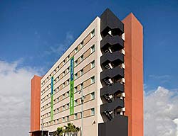Hotel Campanile Cornella