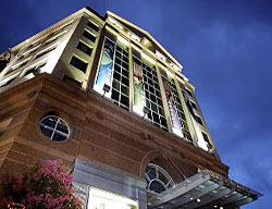 Hotel Embassy Suites Washington D.C. At The Chevy