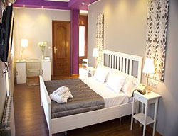 Hotel Husa Cuatro Caminos