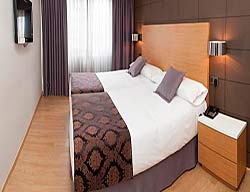 Hotel Husa Universal