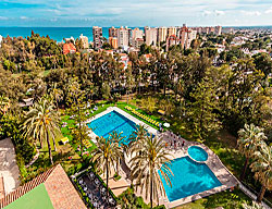 Hotel Intur Orange
