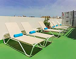 Hotel Los Cantaros