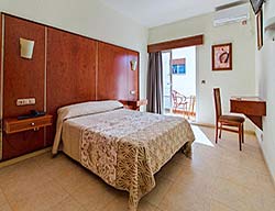Hotel N.Ch