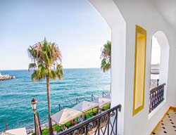 Hotel Park Plaza Suites