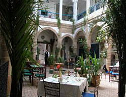 Hotel Riad Almadina