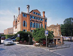 Hotel Santa Chiara