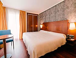 Hotel Torreluz II