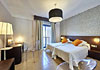 Hotel Trocadero Plaza, 2 estrellas