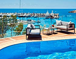 Hotel Vista Port Adriano Golf & Spa