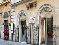 Hotel White