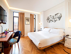 Hotel Husa Alfonso V