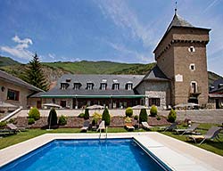Parador De Artíes