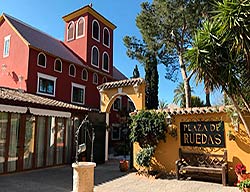 Hotel Masia De Lacy
