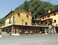 Hotel Husa La Molinuca