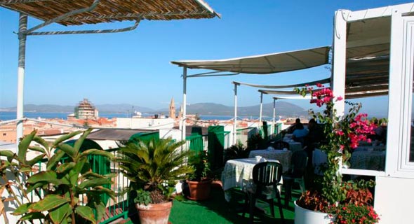 Viaje Cerdeña Hotel La Margherita & Spa Viaje Cerdeña Hotel La Margherita & Spa%>