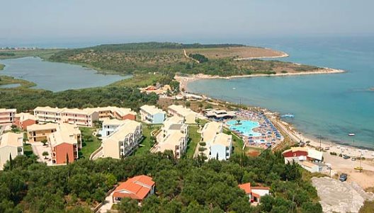 Viaje Corfú Hotel Mareblue Beach Resort Viaje Corfú Hotel Mareblue Beach Resort%>